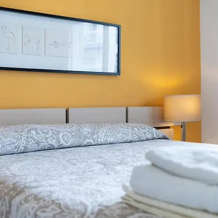 Apartament Steps From Puerto Marina Benalmádena